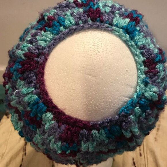 🐻Youth Handmade Messy Bun Beanie - Blue Tones - 6" Long 17"-22" - Picture 3 of 3